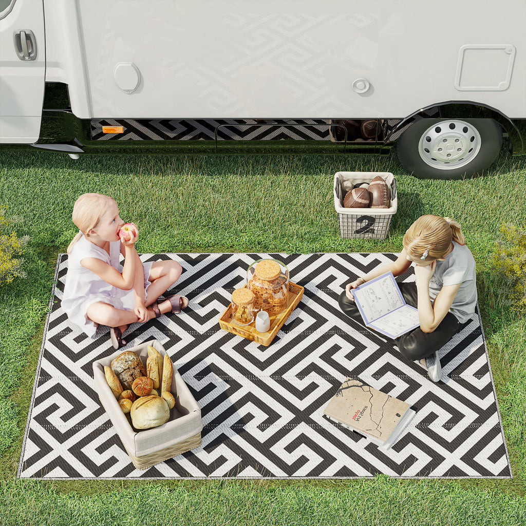 Outsunny 121 x 182 cm(4x6ft) Outdoor Rug Reversible Mat Plastic Straw Rug Portable RV Camping Mat for Garden Deck Picnic Indoor, Black & White - Inspirely